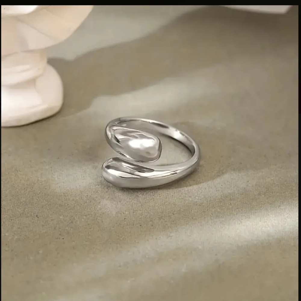 Kpop Style Band Ring - Picture 2 of 10
